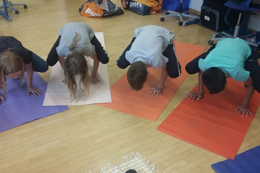 Kinderyoga 1.a - Klasse