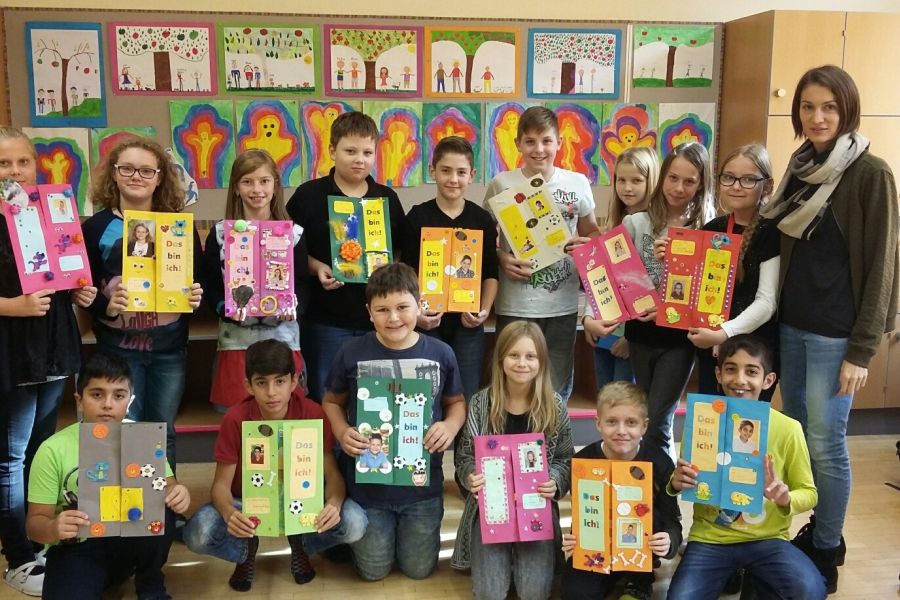 Methodenvielfalt an der NMS Rottenmann: LAPBOOK „Das bin ich“