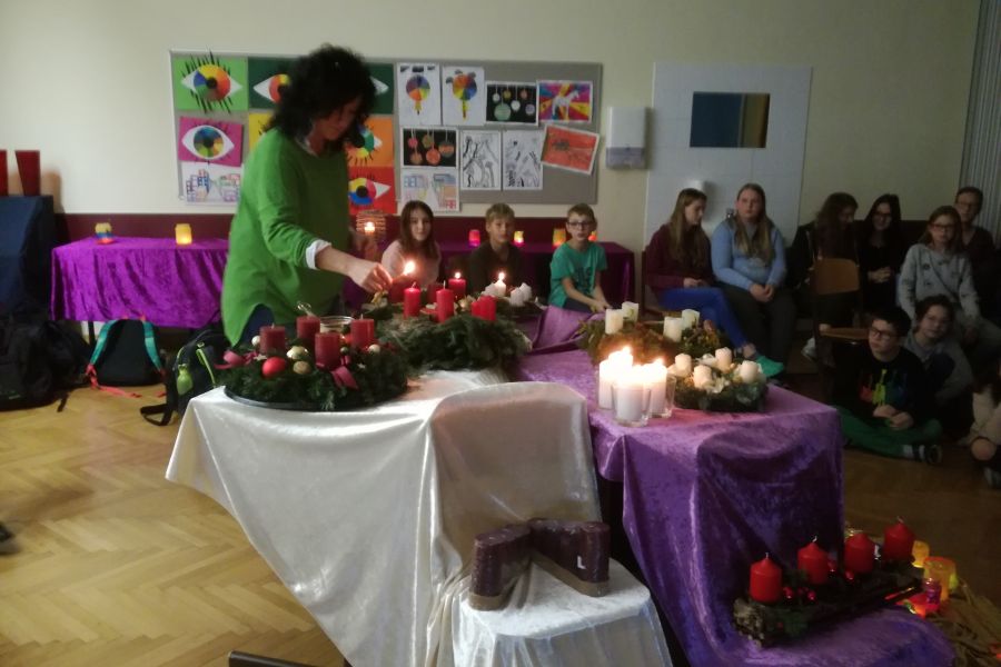 Adventkranzsegnung 2019